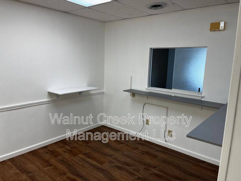 Apartment for rent at 4642 Oberlin Ave #102, Lorain, OH 44053