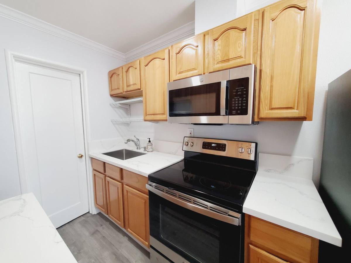 Apartment for rent at 3126 Ashbrook Court, Oakland, CA 94601