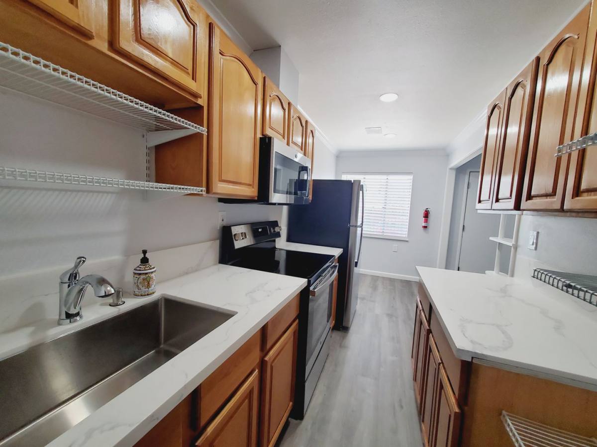 Apartment for rent at 3126 Ashbrook Court, Oakland, CA 94601