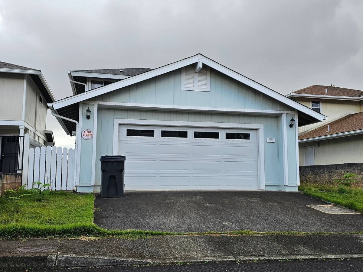 Apartment for rent at 98-2009 Kaahumanu St, Aiea, HI 96701