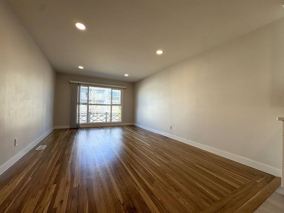 Apartment for rent at 1327-1329 Judah St, San Francisco, CA 94122