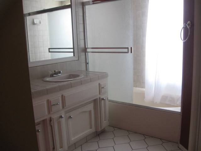 House for rent at 3615 Abbott Dr, Bakersfield, CA 93312