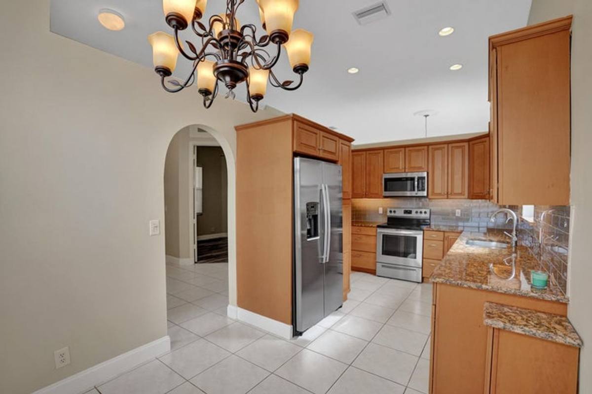 House for rent at 16658 La Mesa Dr, Delray Beach, FL 33484