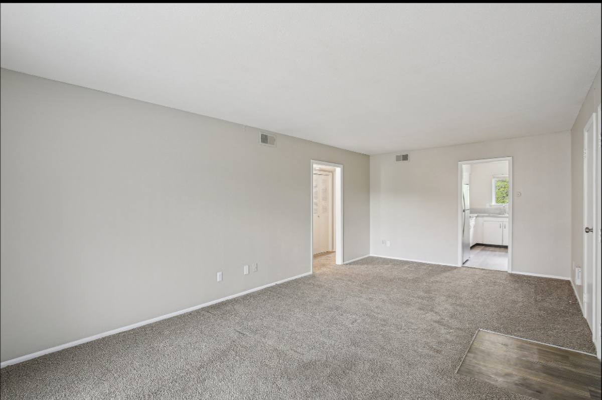 Apartment for rent at 6829 N Broadway, Kansas City, MO 64118