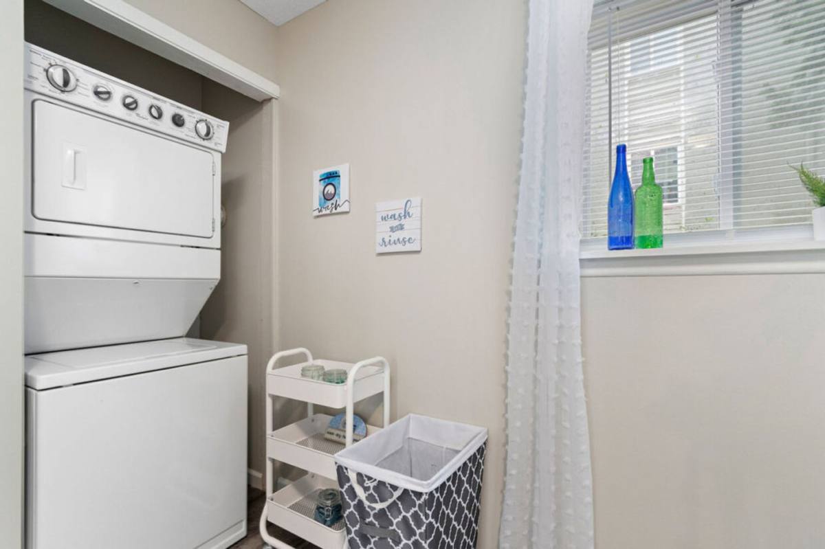 Apartment for rent at 6829 N Broadway, Kansas City, MO 64118