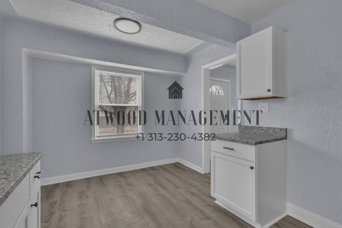 House for rent at 21451 Glenco St, Detroit, MI 48219