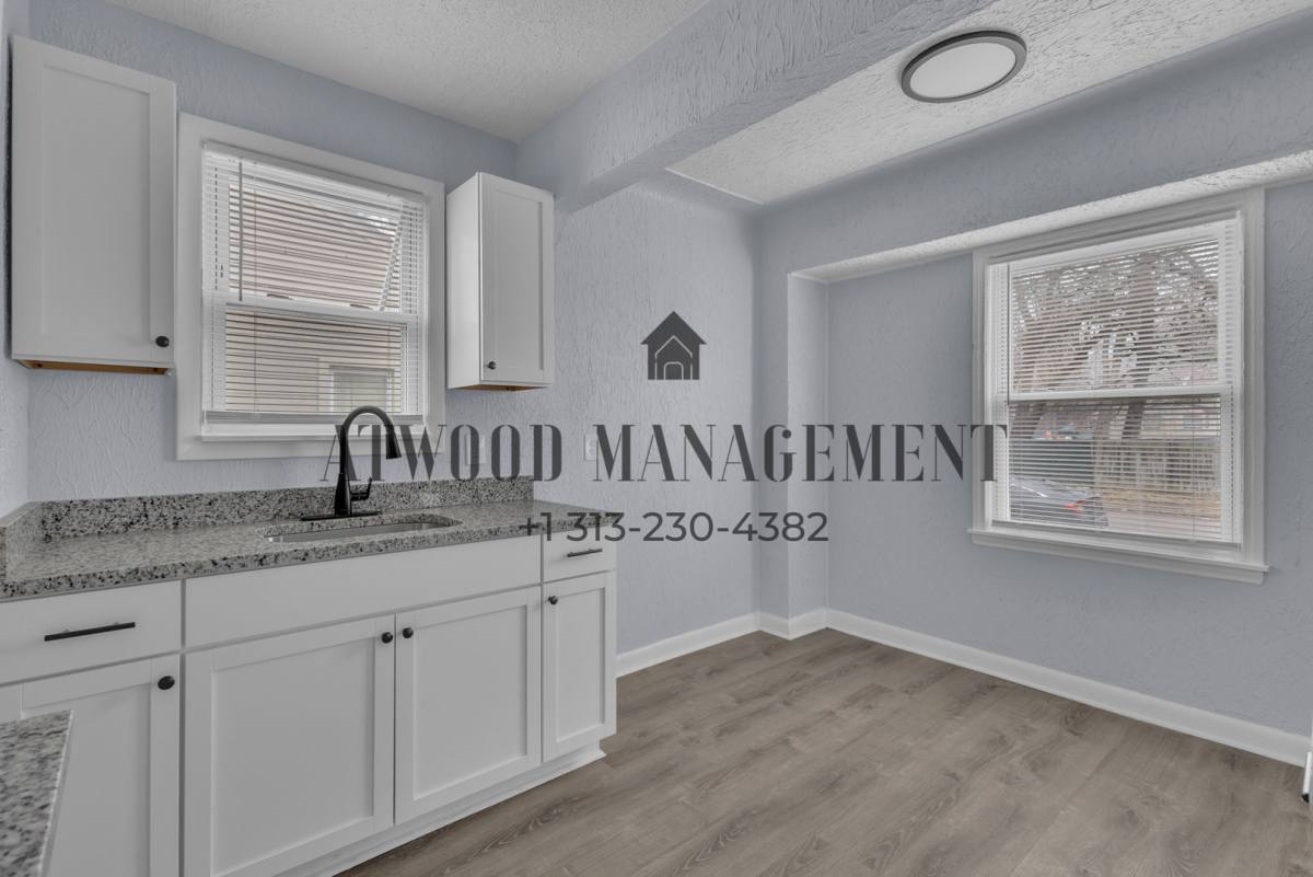 House for rent at 21451 Glenco St, Detroit, MI 48219