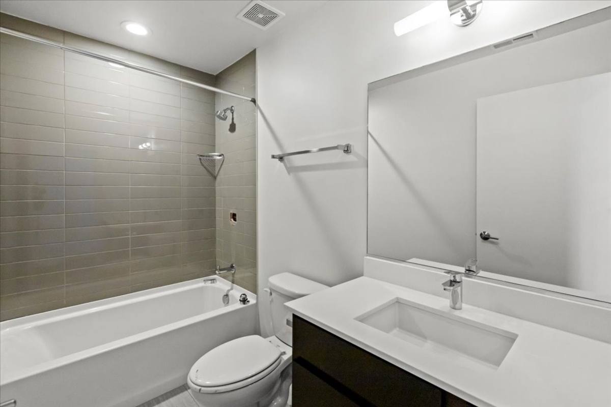 Apartment for rent at 500 N NW Highway, Park Ridge, IL 60068