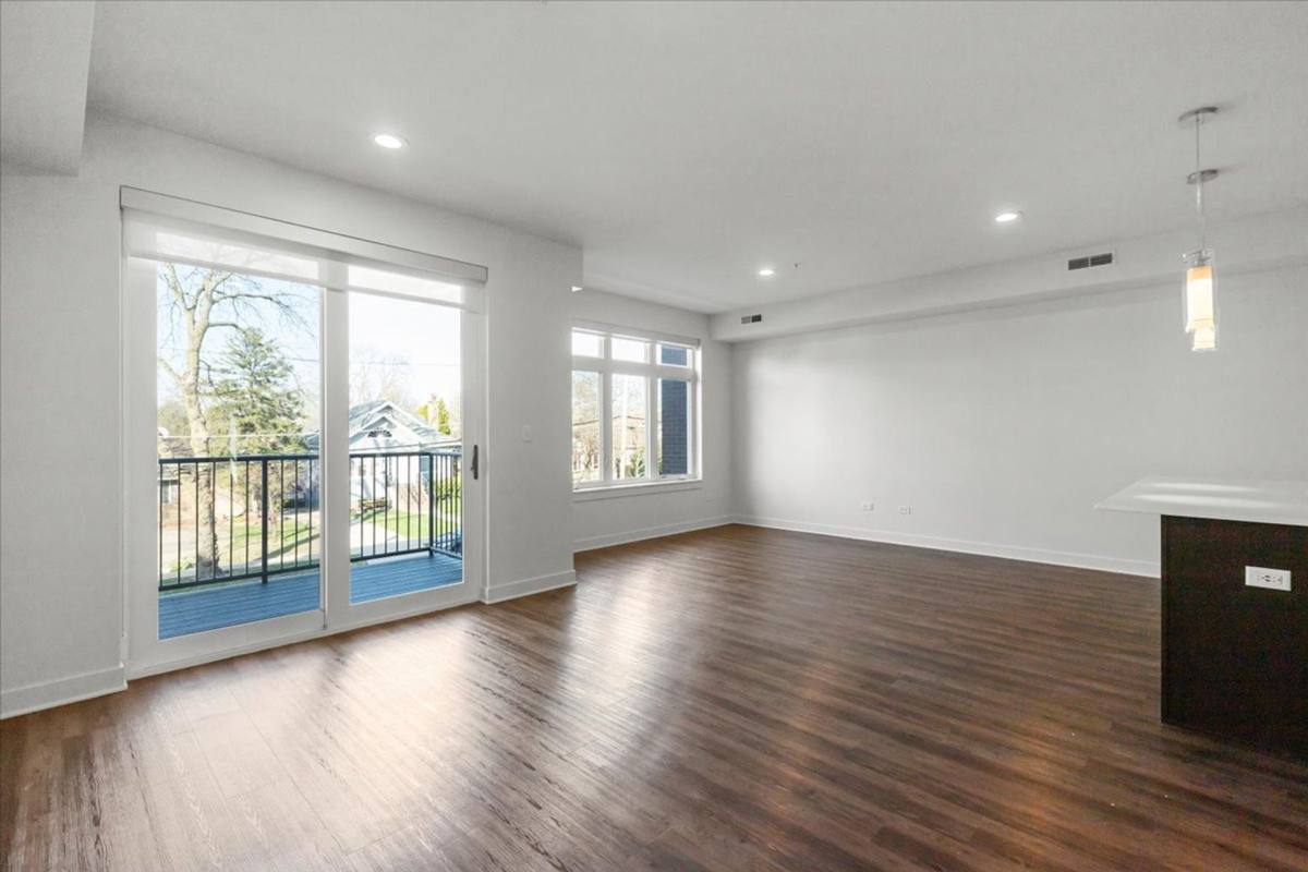 Apartment for rent at 500 N NW Highway, Park Ridge, IL 60068