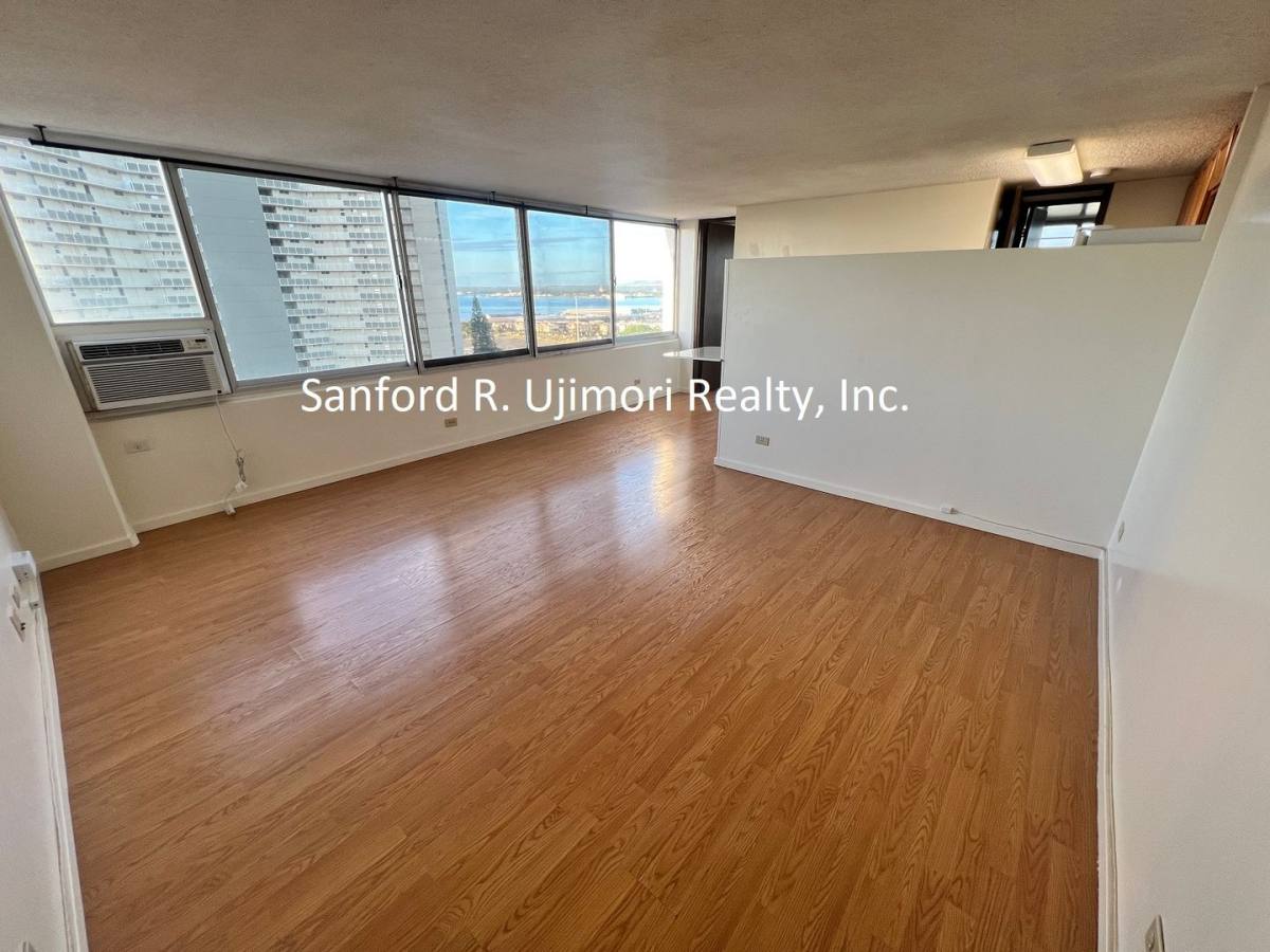 Apartment for rent at 98-288 Kaonohi St, Aiea, HI 96701