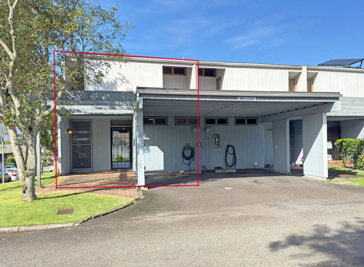 Townhouse for rent at 95-325 Kahikinui Court, Mililani, HI 96789