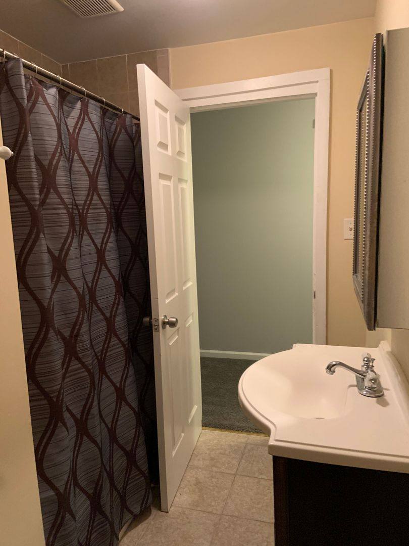 Apartment for rent at 7147 S Princeton Ave, Chicago, IL 60621