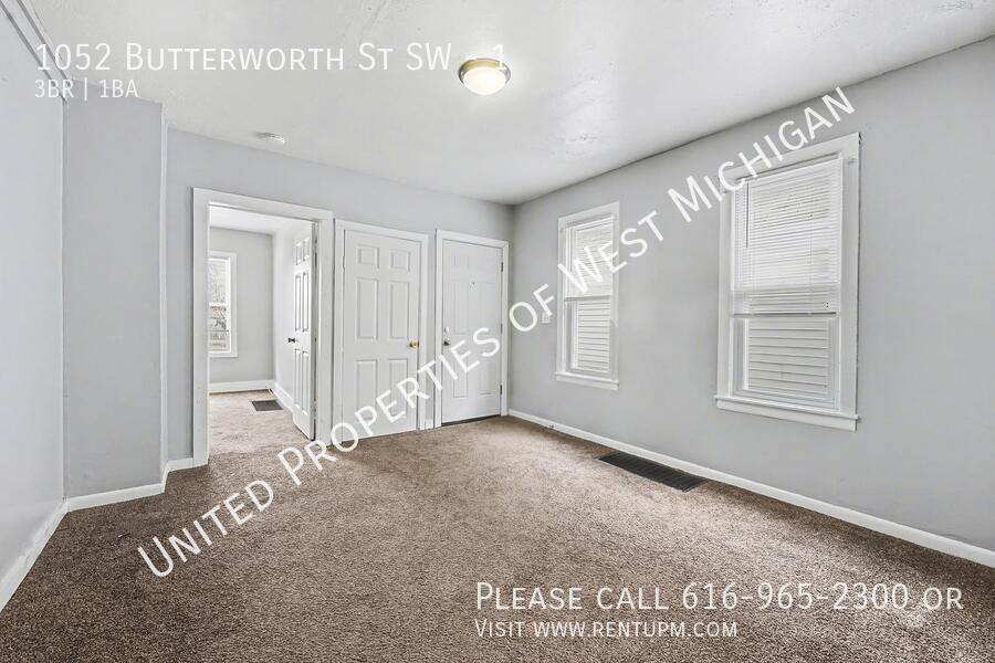 Apartment for rent at 1052 Butterworth St SW #1, Grand Rapids, MI 49504