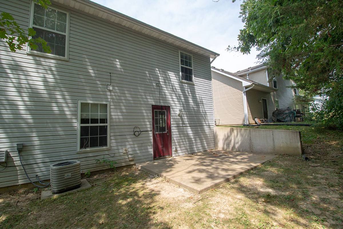 Apartment for rent at 5567-5569 Pinehurst Lane, Columbia, MO 65202