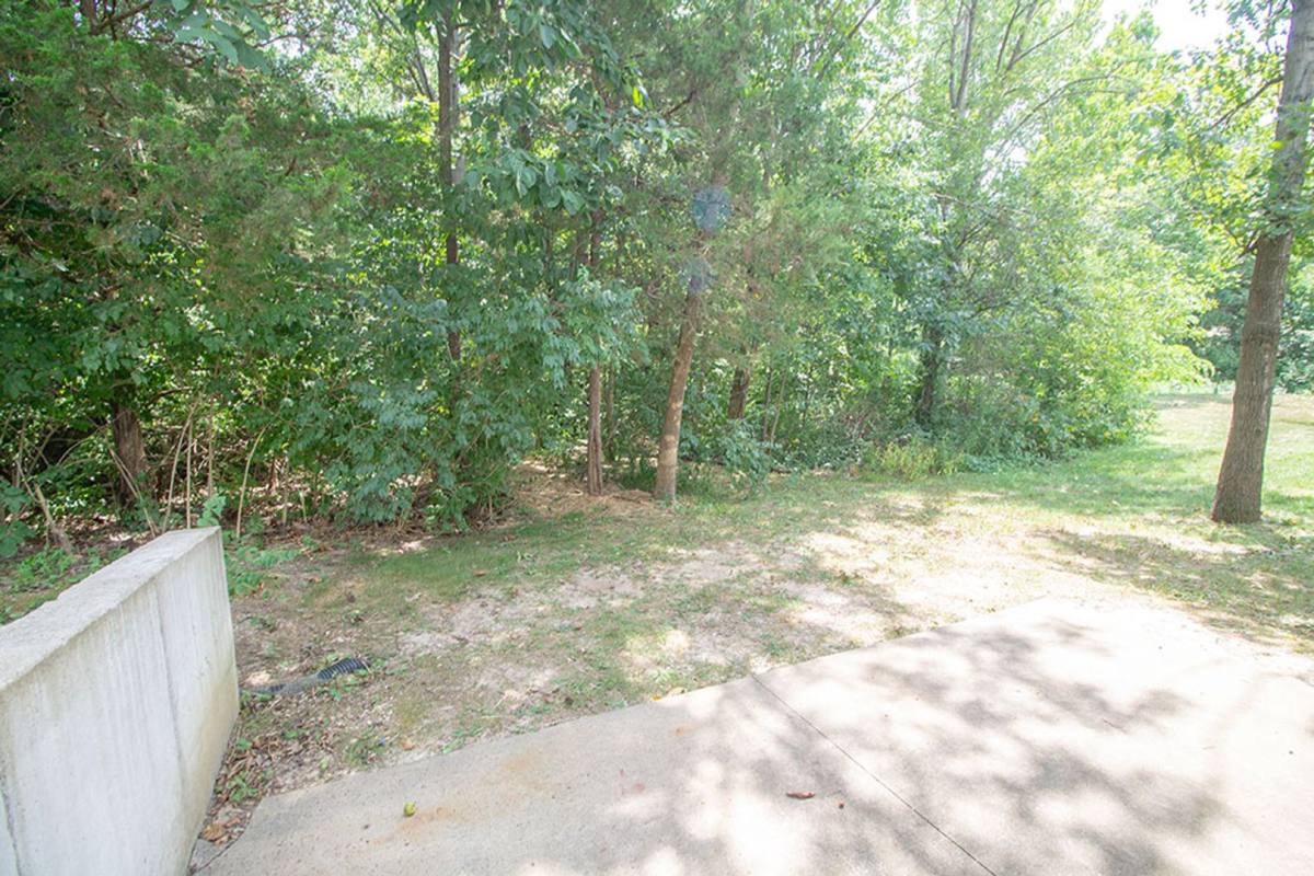 Apartment for rent at 5567-5569 Pinehurst Lane, Columbia, MO 65202
