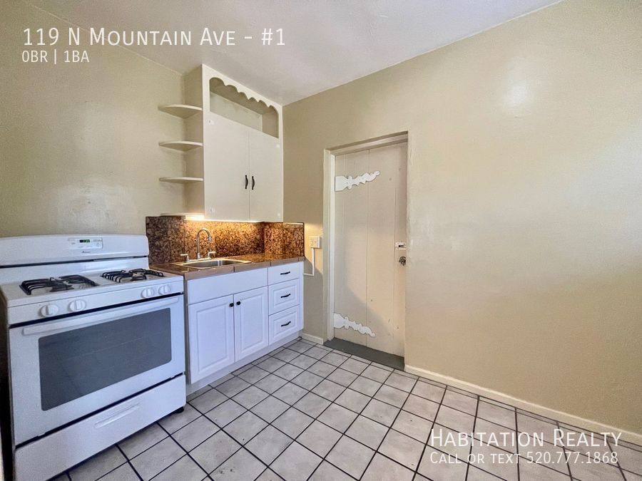 Apartment for rent at 119 N Mountain Ave #1, Tucson, AZ 85719