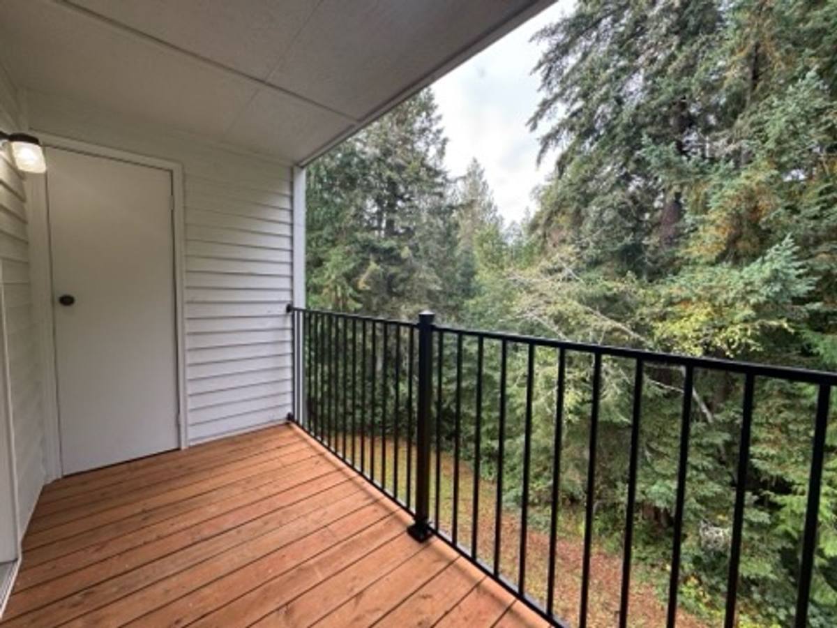 Apartment for rent at 263 Weatherstone Lane NE, Bremerton, WA 98311