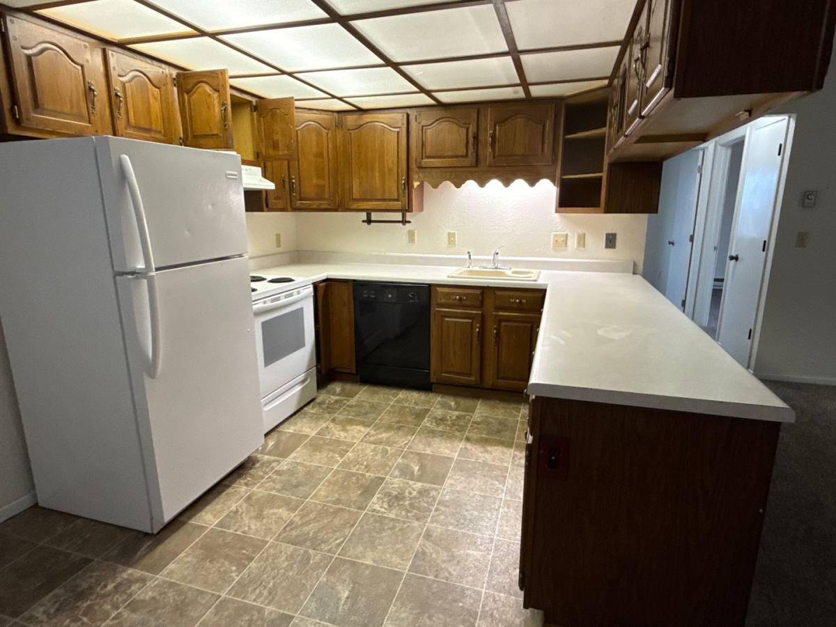 Apartment for rent at 304 4th Ave E, Williston, ND 58801