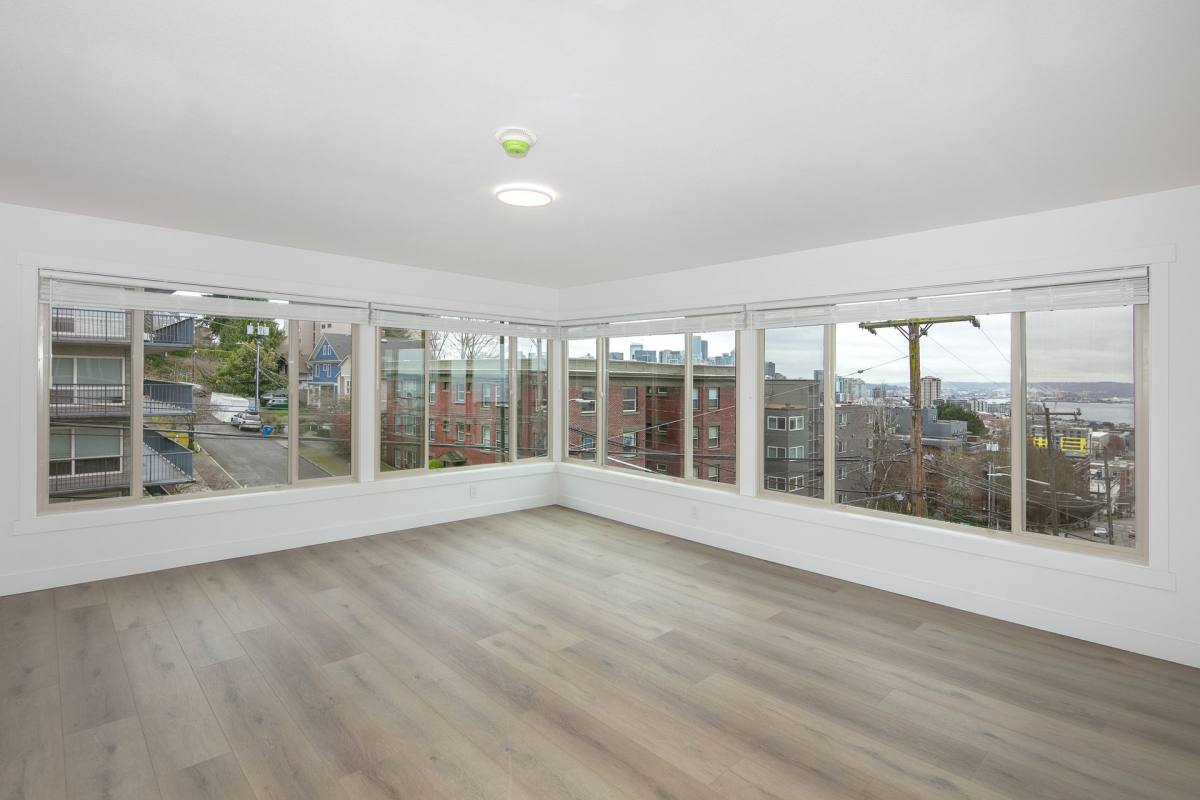 Apartment for rent at 1101 Queen Anne Ave N, Seattle, WA 98109