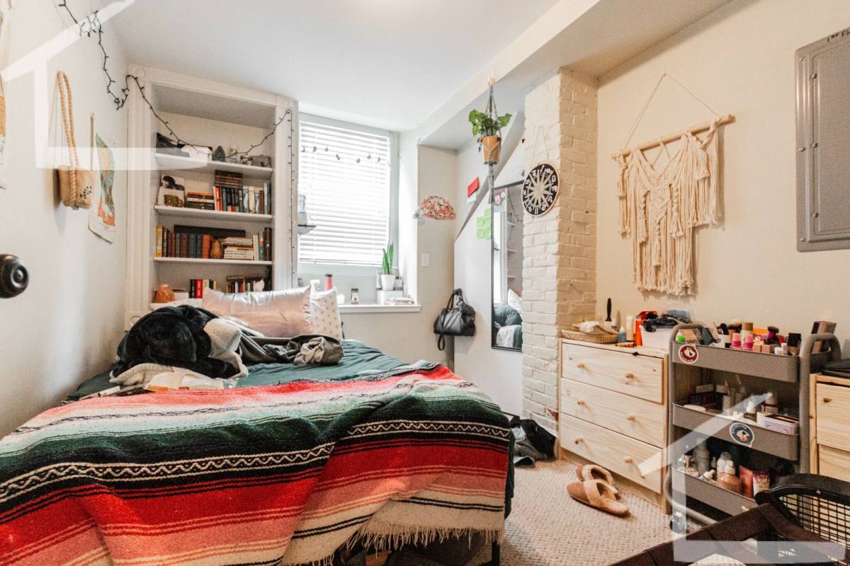 House for rent at 91 Surrey St #2, Brighton, MA 02135