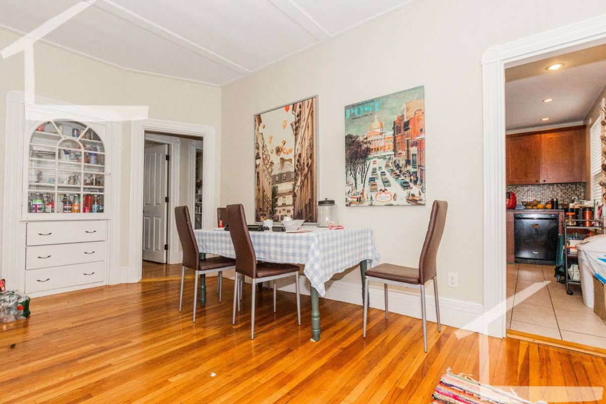 House for rent at 97 Surrey St #5, Brighton, MA 02135