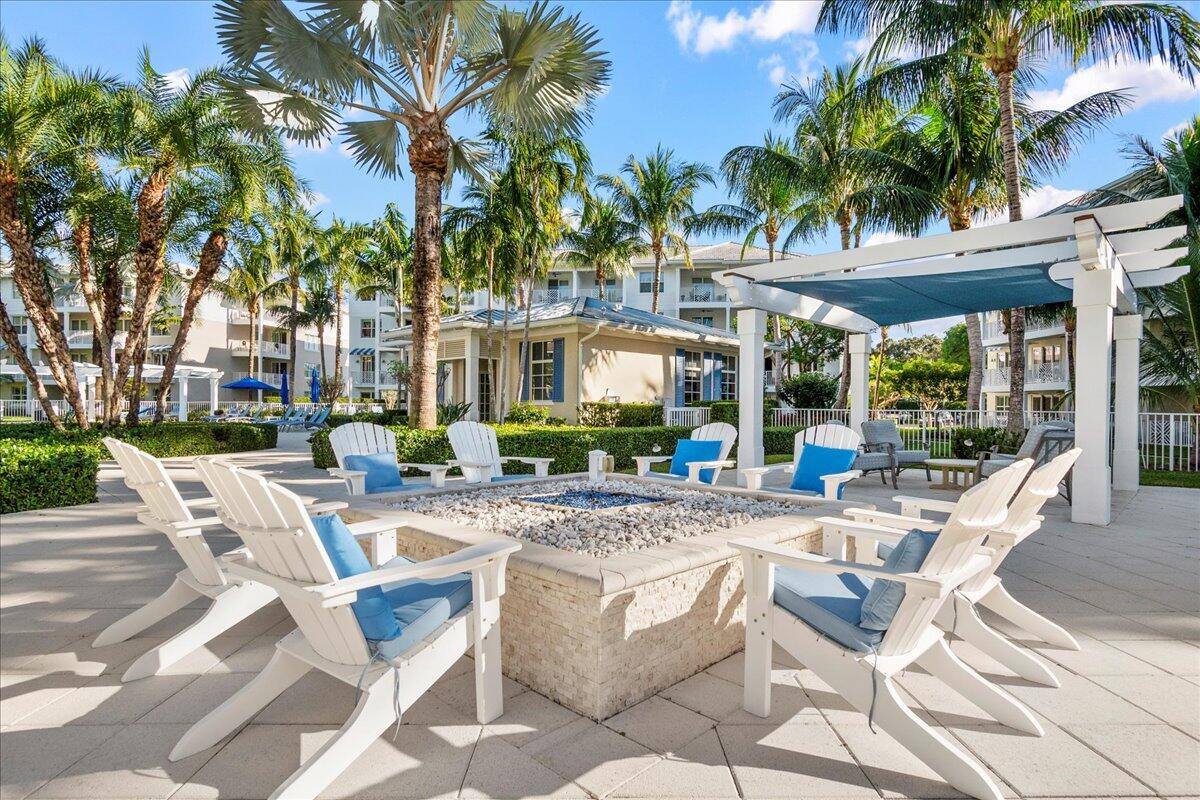 Apartment for rent at 143 Bay Colony Dr N #143, North Palm Beach, FL 33408