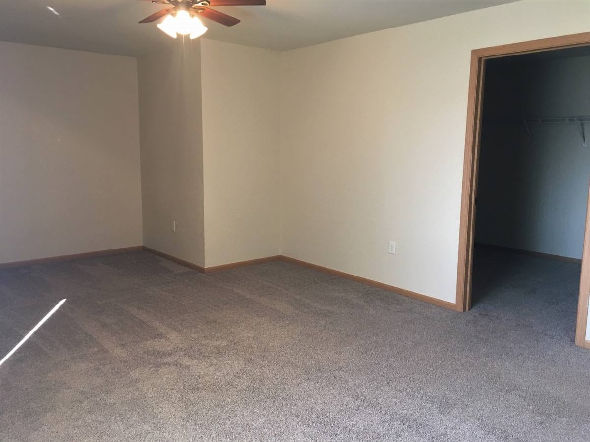 Apartment for rent at 1010-1028 Berry Ave, Tomah, WI 54660