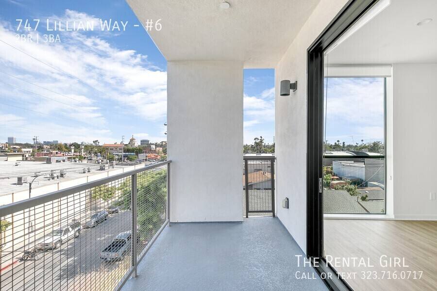 Townhouse for rent at 747 Lillian Way #7, Los Angeles, CA 90038