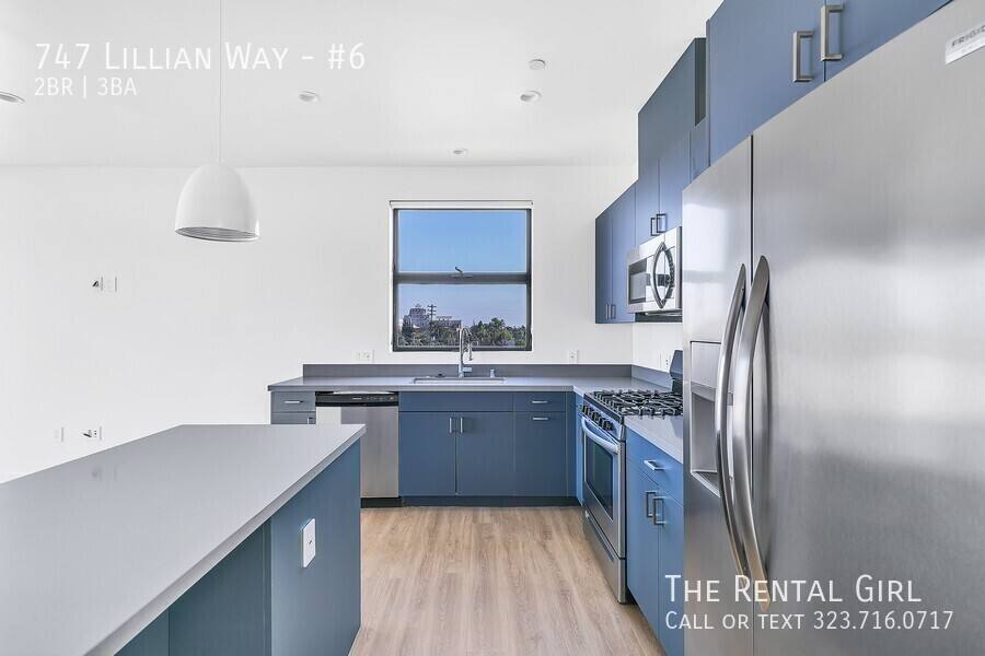 Townhouse for rent at 747 Lillian Way #7, Los Angeles, CA 90038