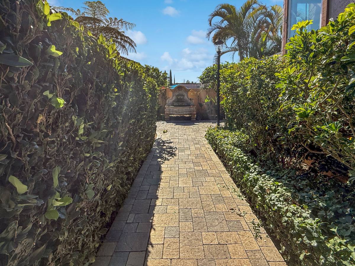 Apartment for rent at 9505 Gold Coast Dr, San Diego, CA 92126