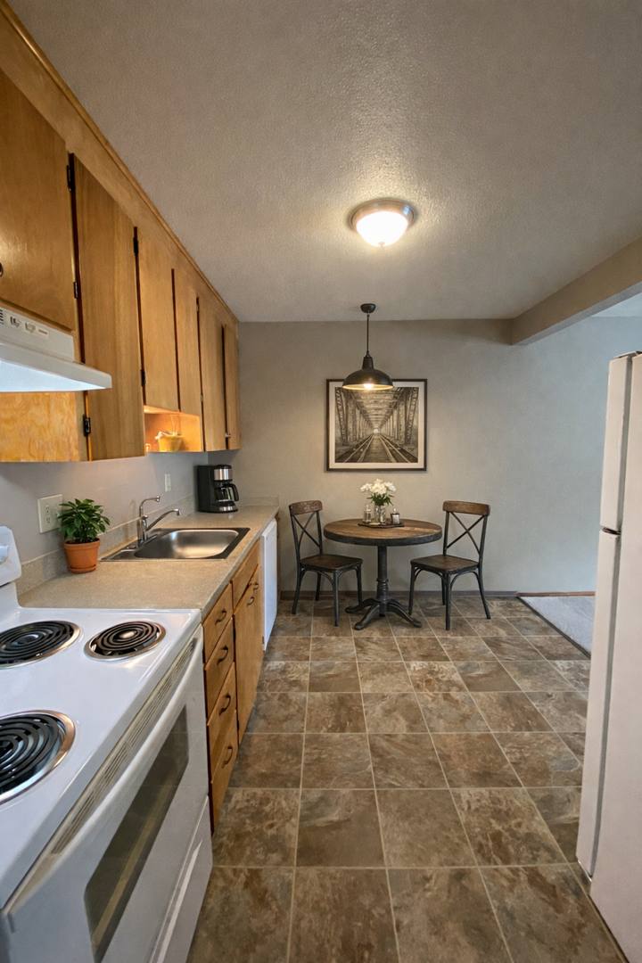 Apartment for rent at 206 E 15th, Ellensburg, WA 98926
