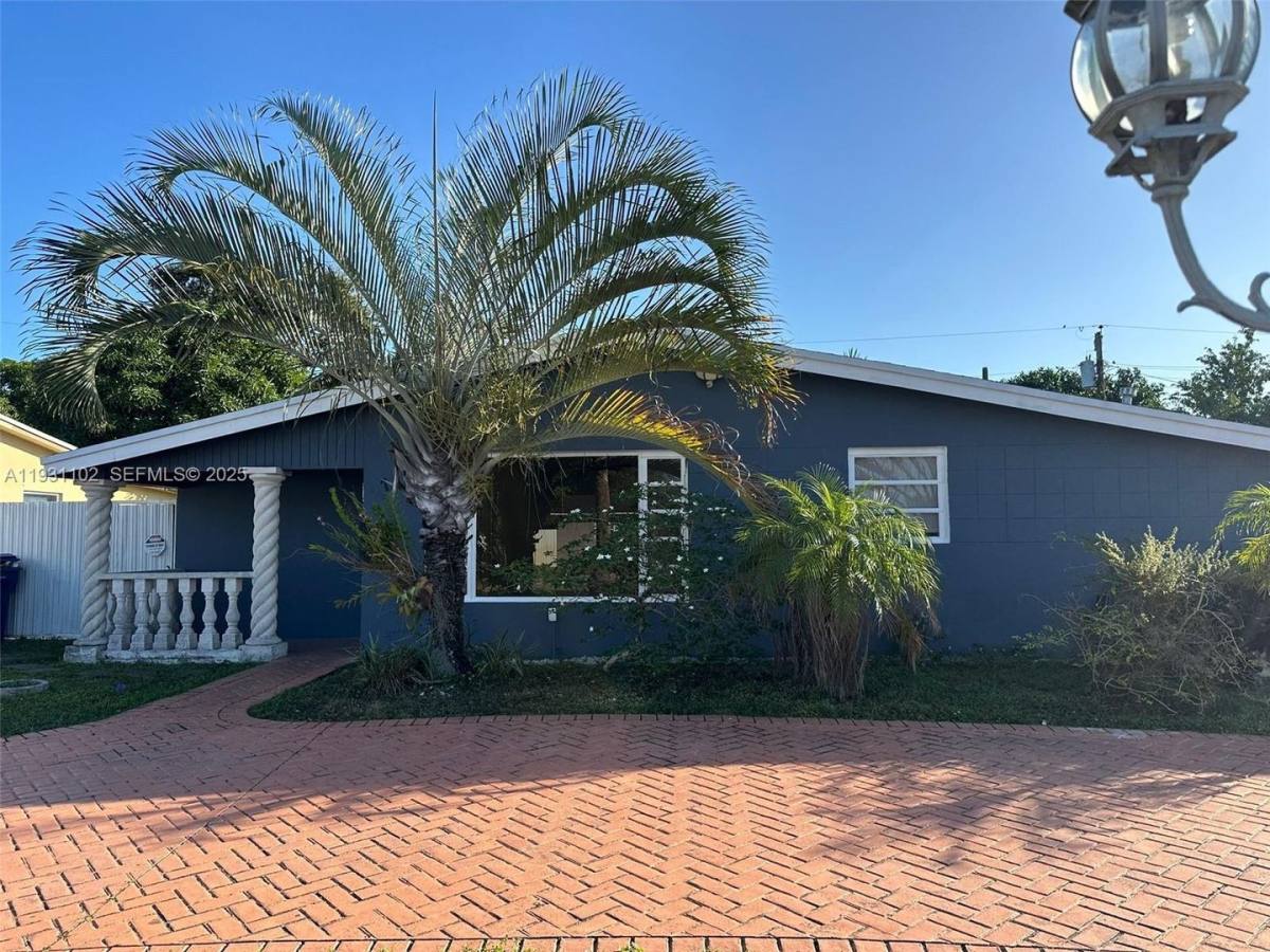 House for rent at 740 NW 178th Terrace, Miami, FL 33169