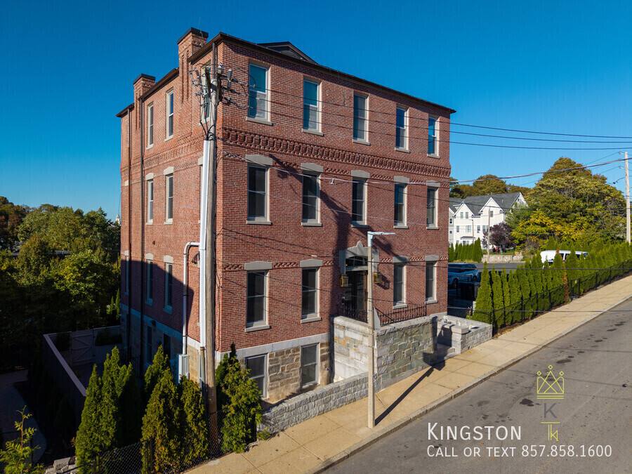 Apartment for rent at 80 Regent St #1R, Roxbury, MA 02119