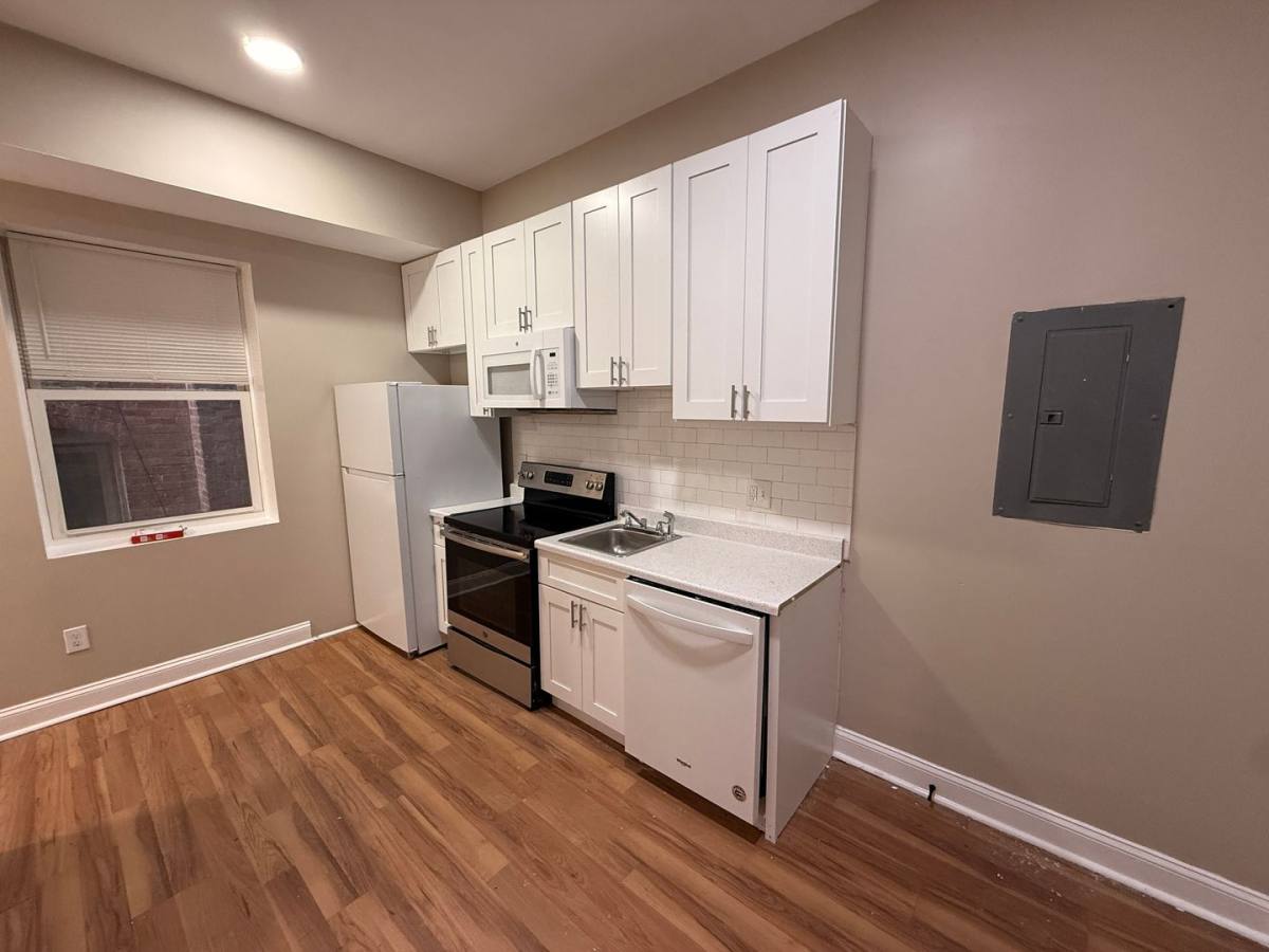 Apartment for rent at 3120 16th St NW, Washington, DC 20010