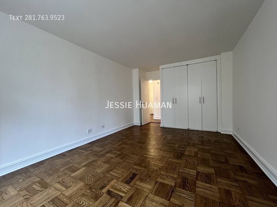 Apartment for rent at 888 Eighth Ave #P, New York, NY 10019