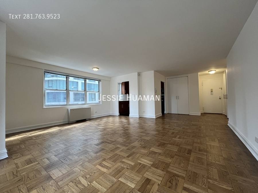Apartment for rent at 888 Eighth Ave #P, New York, NY 10019