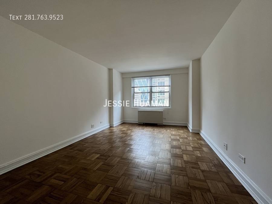 Apartment for rent at 888 Eighth Ave #P, New York, NY 10019