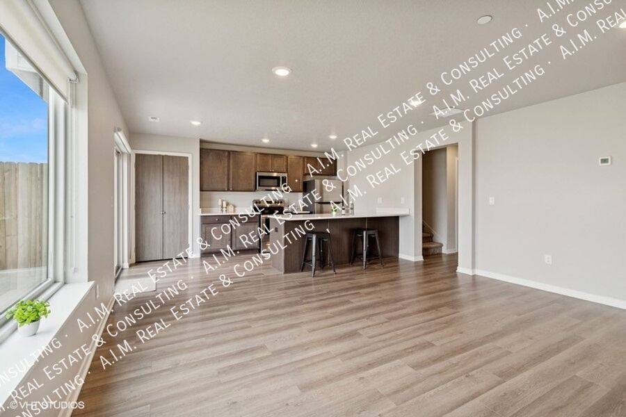 Townhouse for rent at 121 Buffalo Ave SW, Bondurant, IA 50035