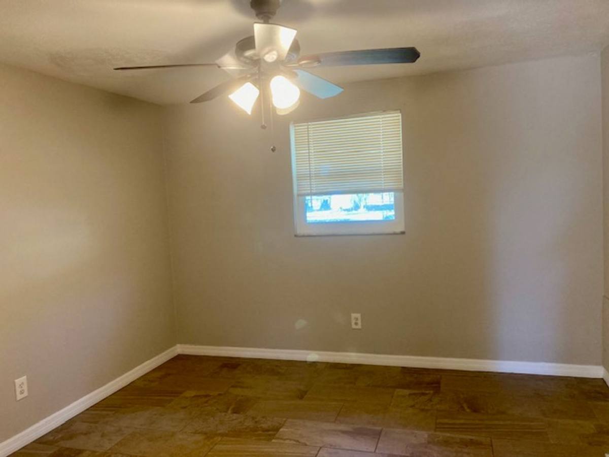 House for rent at 509 NE 11th St, Crystal River, FL 34428