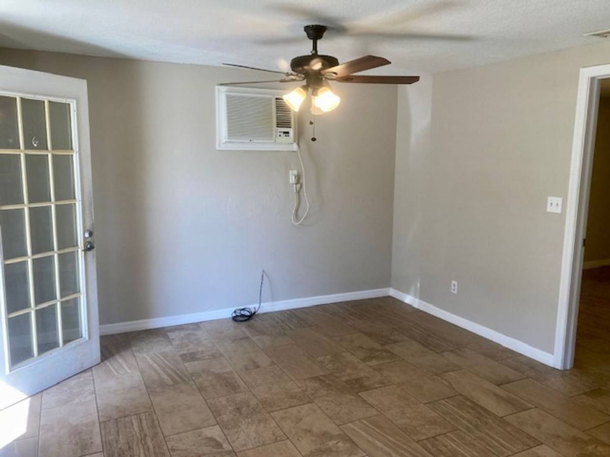 House for rent at 509 NE 11th St, Crystal River, FL 34428