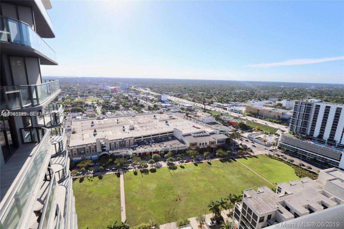 Apartment for rent at 121 NE 34th St #1914, Miami, FL 33137