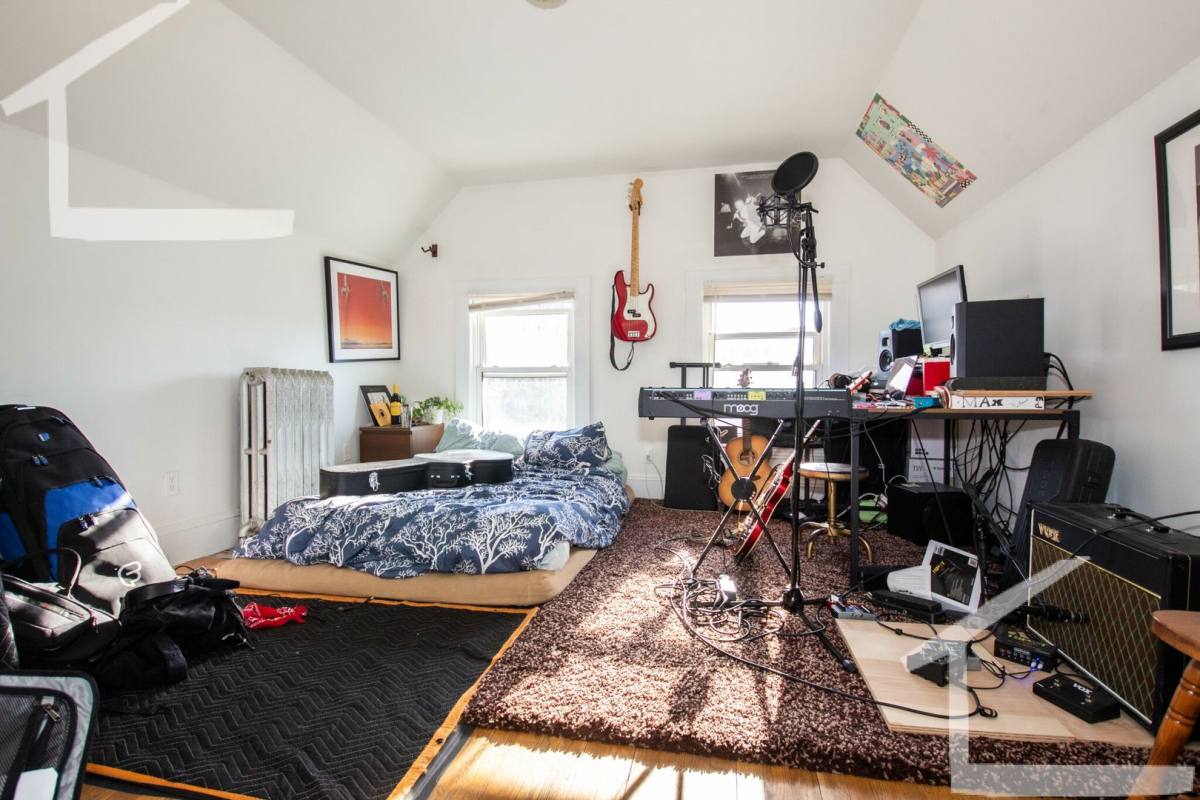 House for rent at 8 Greylock Rd #3, Allston, MA 02134