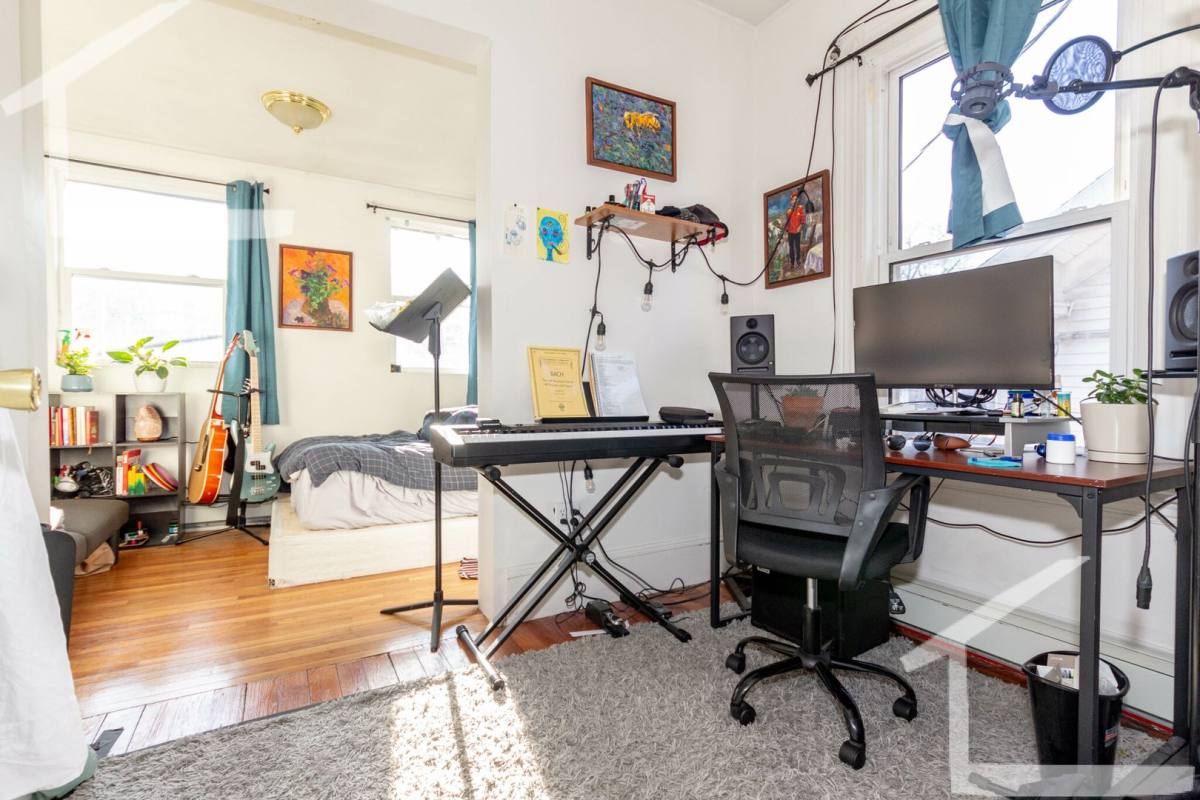 House for rent at 8 Greylock Rd #3, Allston, MA 02134