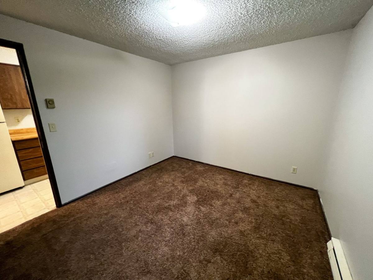 Apartment for rent at 5200 Windsor Island Rd N, Salem, OR 97303