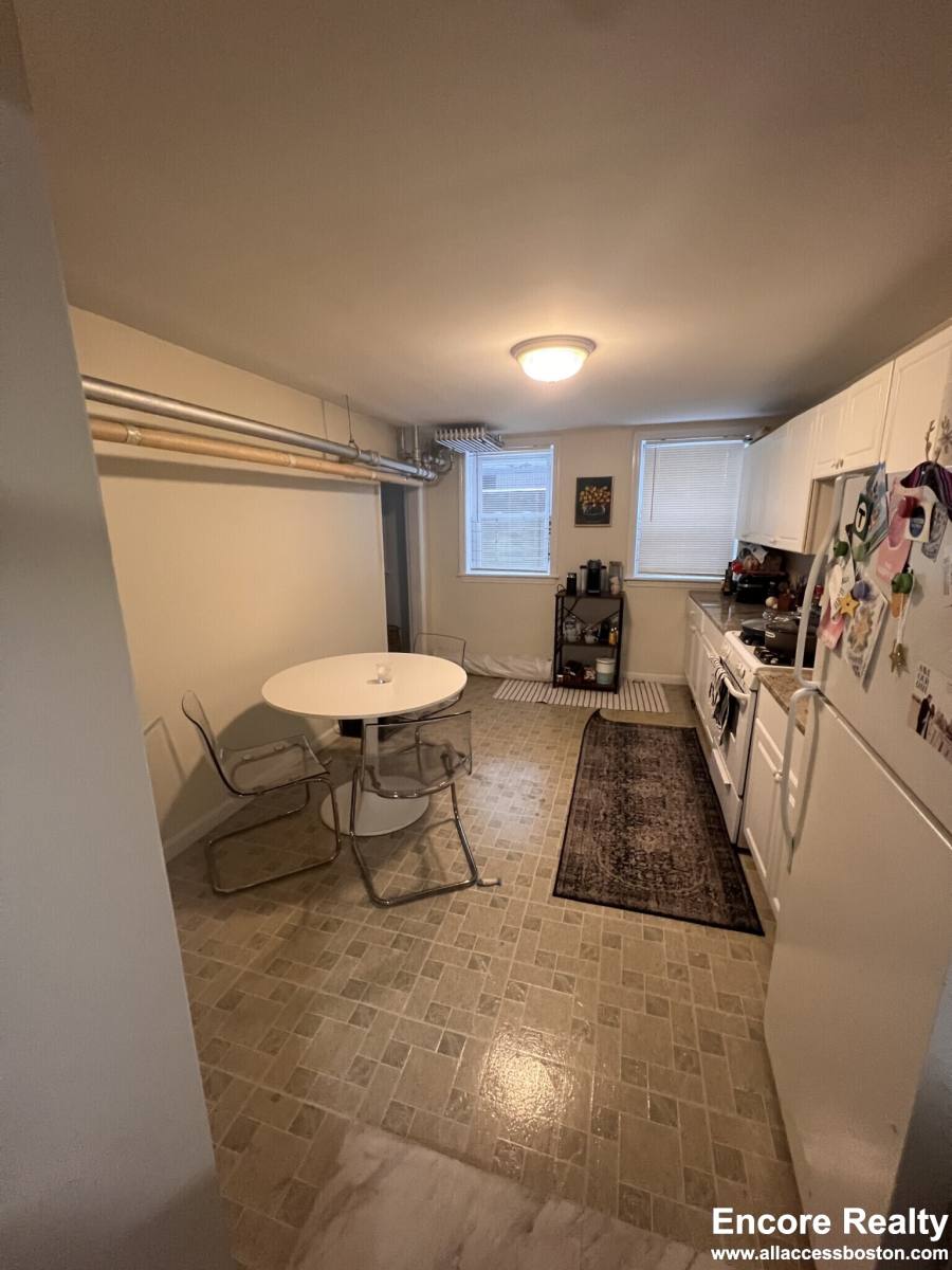 Apartment for rent at 14 Centre St #K, Cambridge, MA 02139