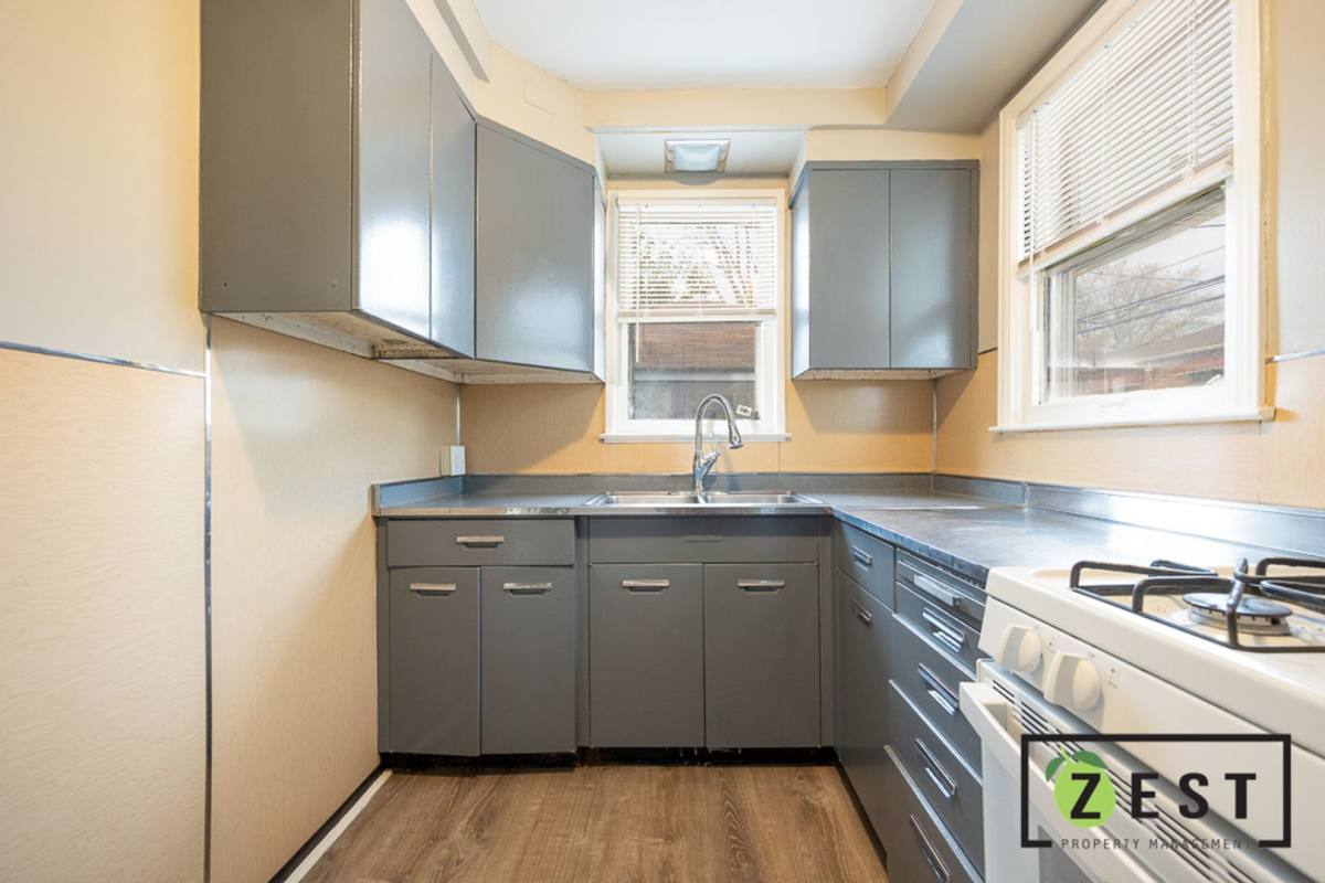 Apartment for rent at 11513 & 11521 Greiner, Detroit, MI 48234
