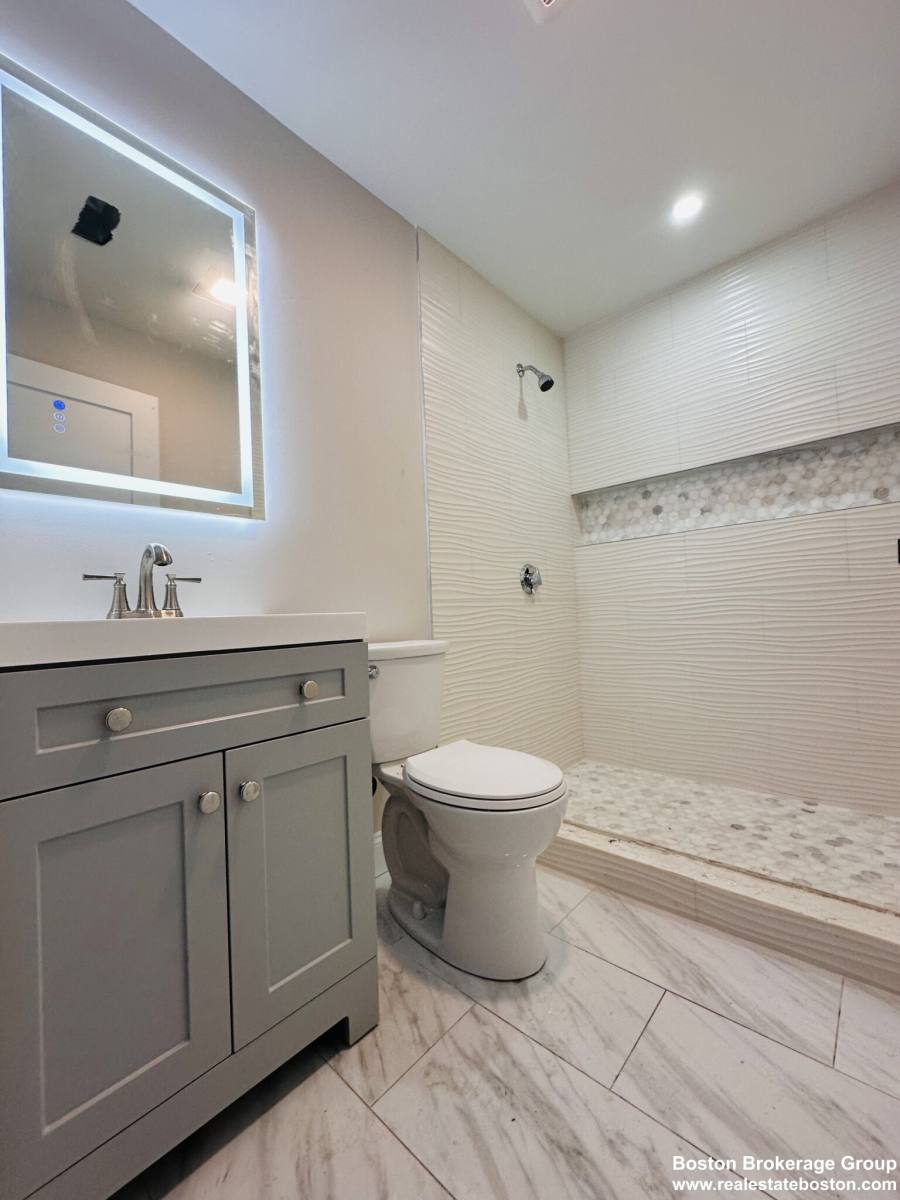 Apartment for rent at 8 Wave Ave #3, Dorchester, MA 02125