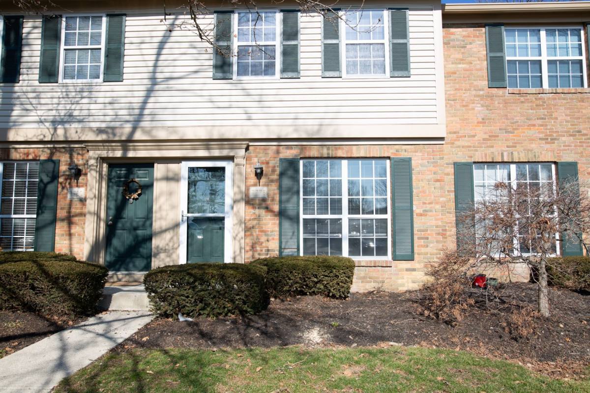 Townhouse for rent at 7778 Deercrest Court, Dublin, OH 43016