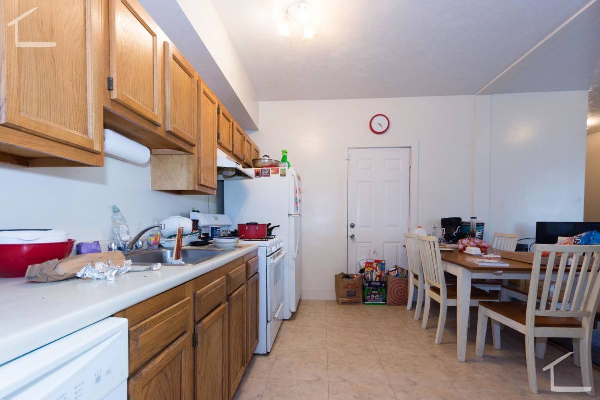 Apartment for rent at 10 Ashford St #1, Allston, MA 02134