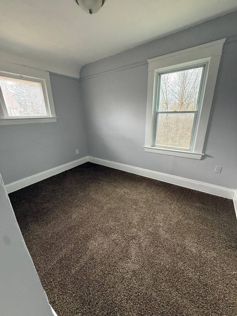 House for rent at 3375 E 145th St, Cleveland, OH 44120